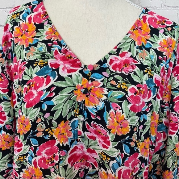 Torrid NWT Black Floral Tunic 3X - Picture 3 of 7